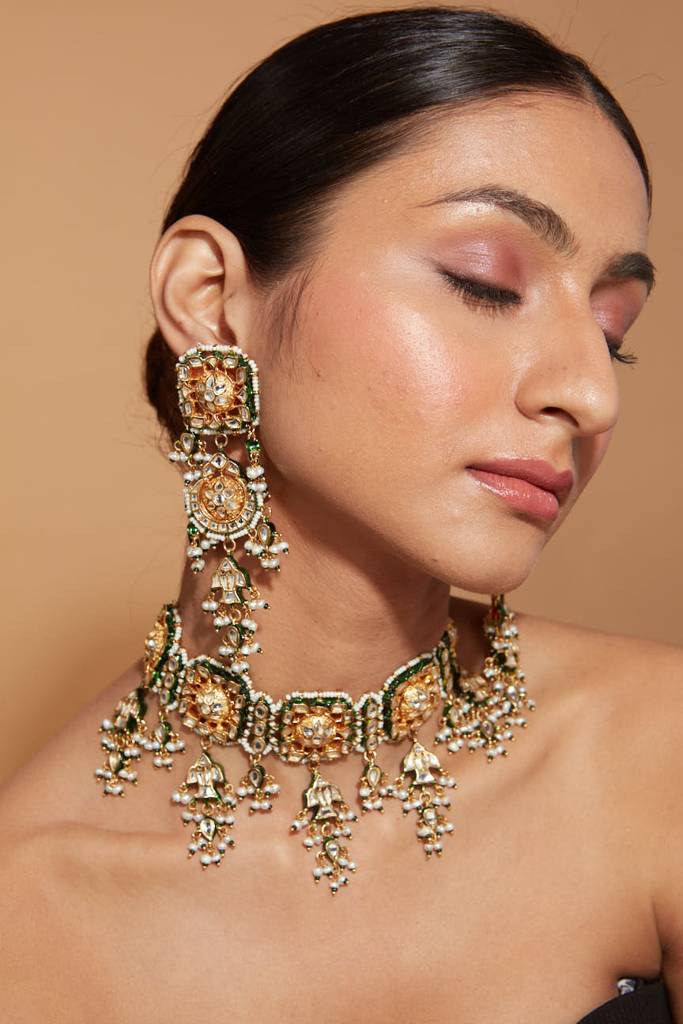 Gold Plated Kundan Studded With Dangling Beads Choker Necklace & Earrings Set : VN024