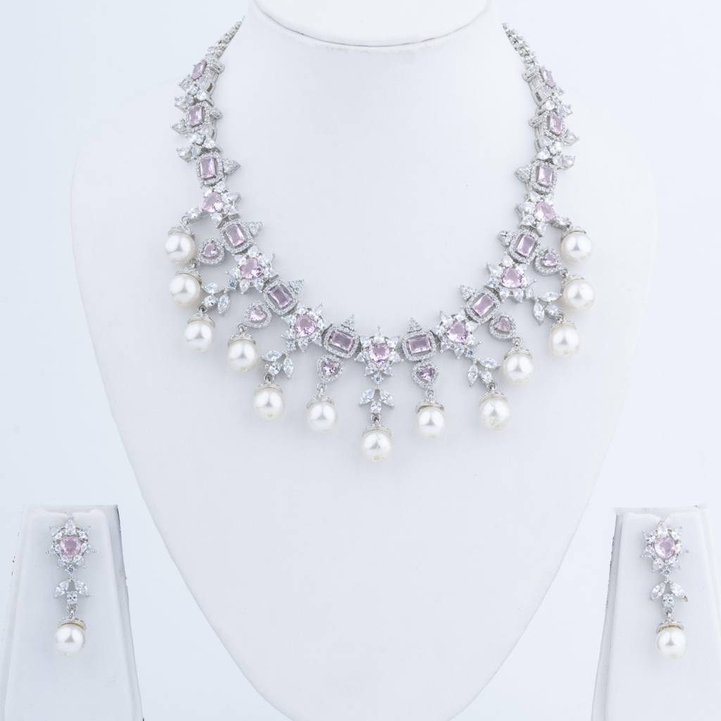 White-Finished Zircon Necklace Set For Women. : VN087