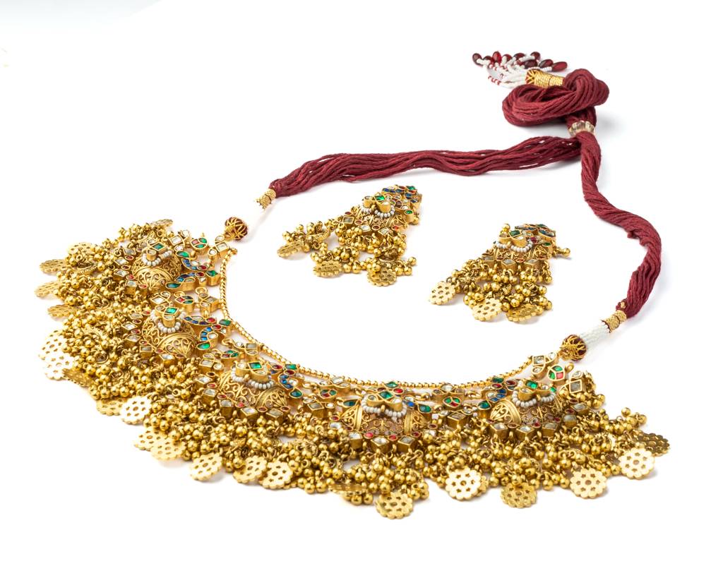 Vivinia By Vidhi Mehra Gold Plated Green Womens Synthetic Stone Necklace Set With Pair Of Earrings-Vn1005 : VN1005