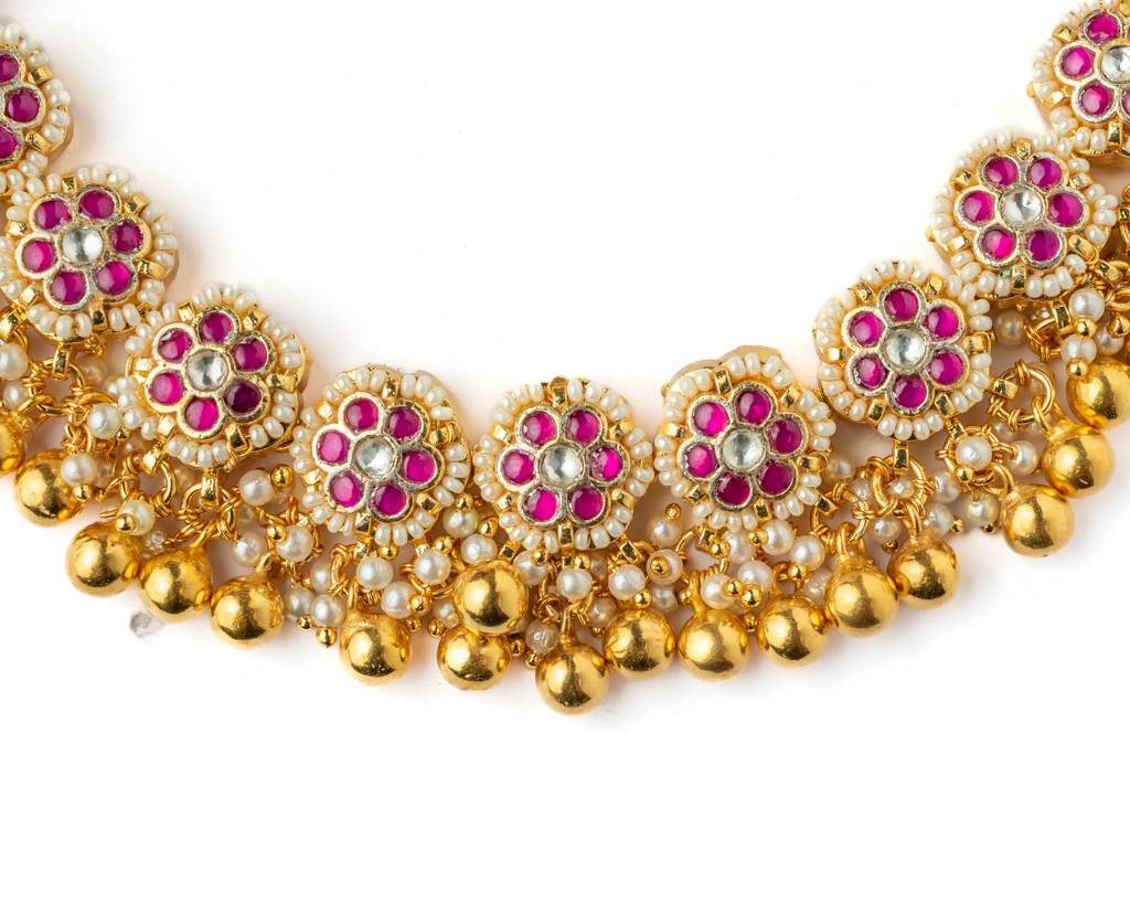 Vivinia By Vidhi Mehra Gold Plated Pink Womens Synthetic Stone Necklace Set With Pair Of Earrings-Vn1010 : VN1010