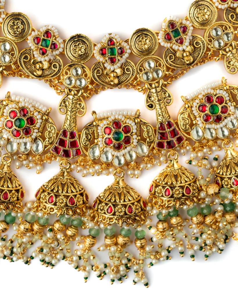 Vivinia By Vidhi Mehra Gold Plated Multicolored Womens Kundan, Polki Necklace Set With Pair Of Earrings-Vn1016 : VN1016