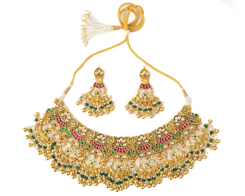 Vivinia By Vidhi Mehra Gold Plated Multicolored Womens Kundan, Polki Necklace Set With Pair Of Earrings-Vn1020 : VN1020