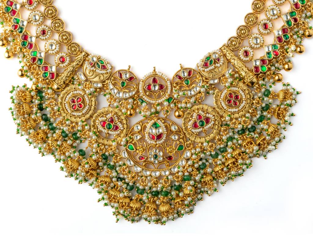 Vivinia By Vidhi Mehra Gold Plated Multicolored Womens Synthetic Stone Necklace Set With Pair Of Earrings-Vn1029 : VN1029