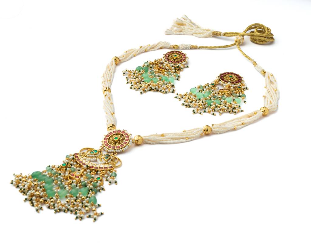 Vivinia By Vidhi Mehra Gold Plated Green Womens Kundan, Polki Necklace Set With Pair Of Earrings-Vn1032 : VN1032