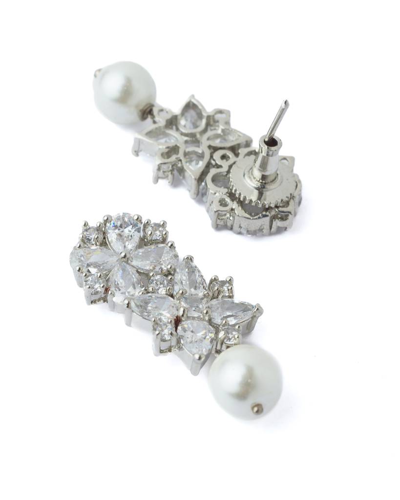 Vivinia By Vidhi Mehra Silver Plated Womens Short Necklace Set With Pair Of Earrings-Vn1047 : VN1047