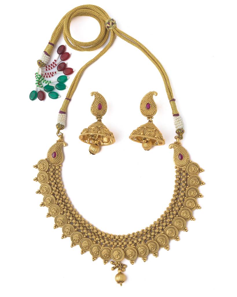 Vivinia By Vidhi Mehra Gold Plated Red Womens Choker Necklace Set With Pair Of Earrings-Vn300 : VN300