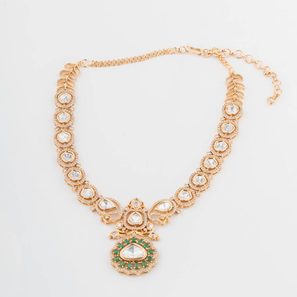White-Finished Zircon Necklace Set-Rose Gold : VN361