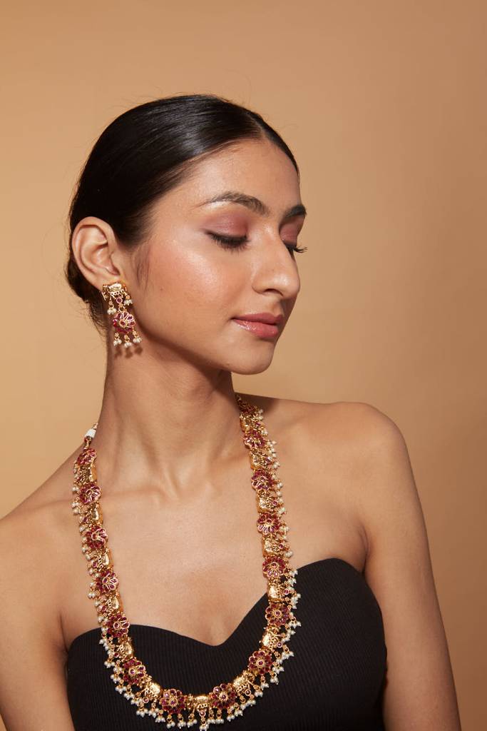 Gold Plated Floral With Animal Design Long Necklace & Dangle Earring Set : VN408