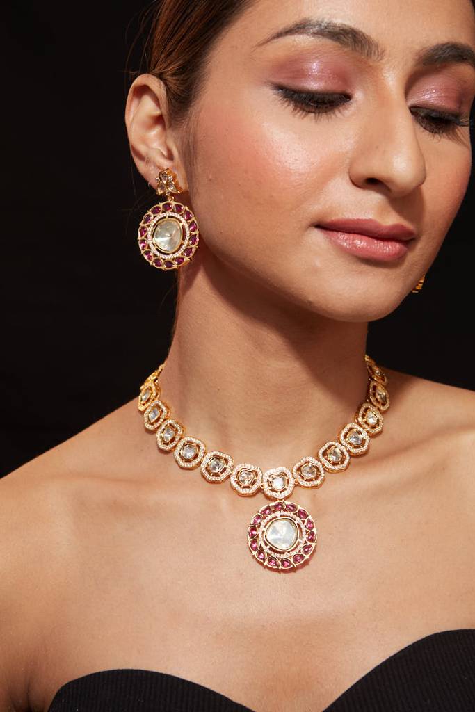 Gold Plated Kundan With Onyx Choker Necklace & Earrings Set : VN411