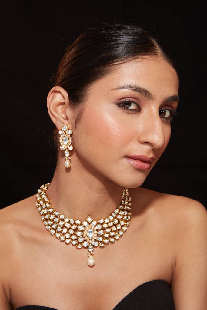 Gold Plated Kundan Polki Studded Choker Necklace & Dangle Earrings Set : VN414