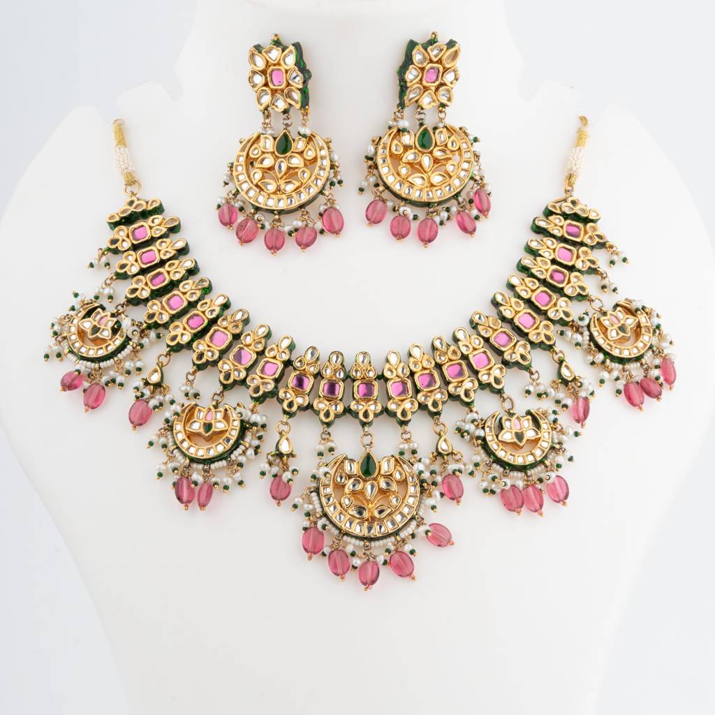 Gold Finish Kundan Polki Choker Necklace Set : VN714