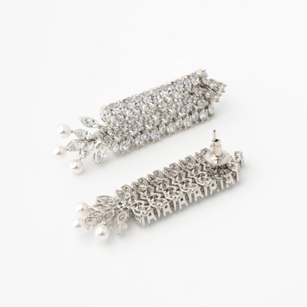 Silver Finished Zircon Necklace Set : VN726