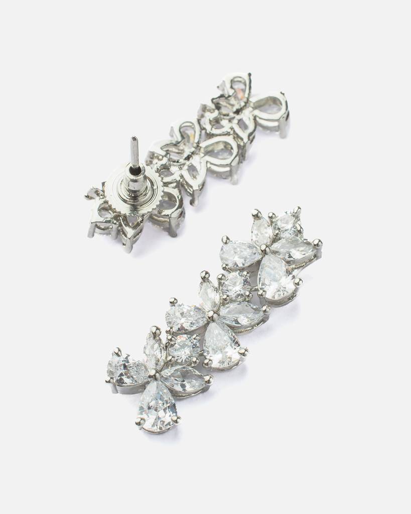 Vivinia By Vidhi Mehra Zia Silver Plated Womens Zircon Short Necklace Set With Pair Of Earrings -Vn757 : VN757