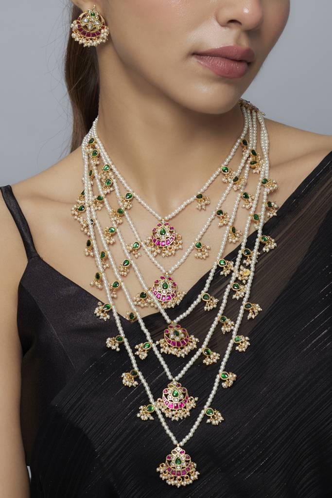 Vivinia By Vidhi Mehra Saadgi Gold Plated White Womens Kundan, Polki Long Necklace Set With Pair Of Earrings -Vn799 : VN799