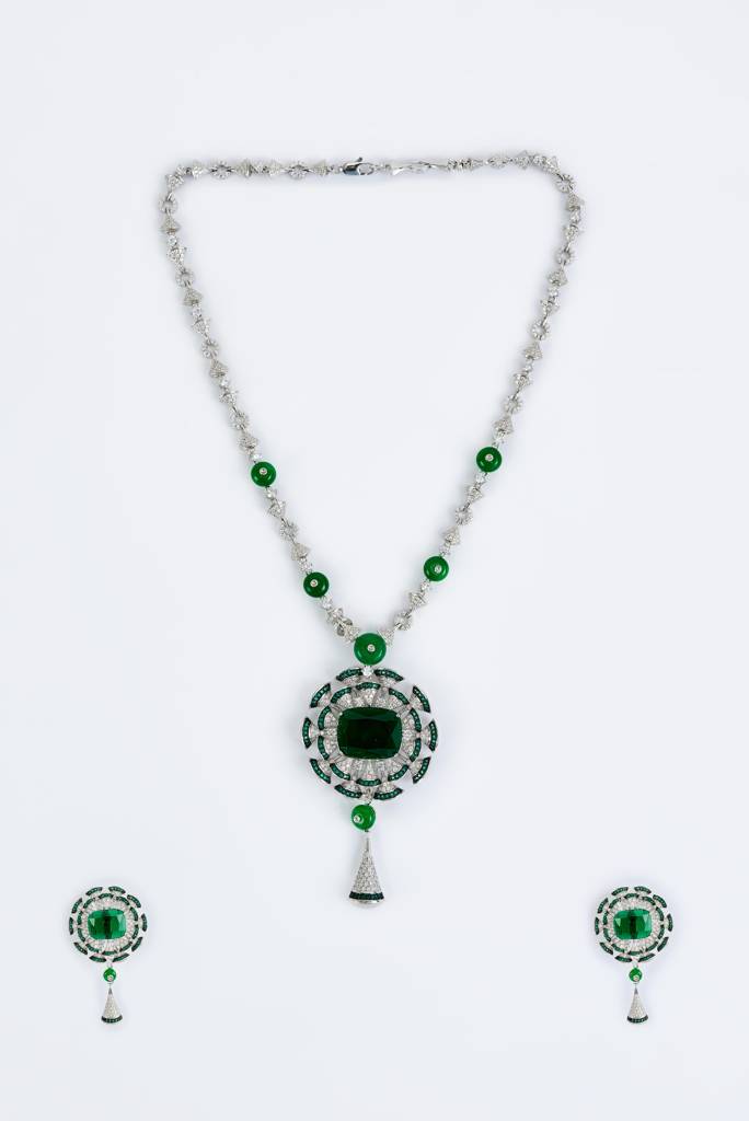 Vivinia By Vidhi Mehra Zia Silver Plated Green Womens Zircon Long Necklace Set With Pair Of Earrings -Vn814 : VN814