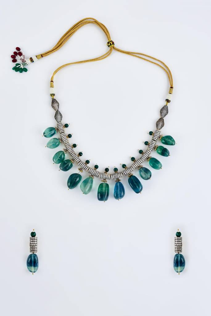 Vivinia By Vidhi Mehra Florence Green Womens Zircon Short Necklace Set With Pair Of Earrings -Vn842 : VN842