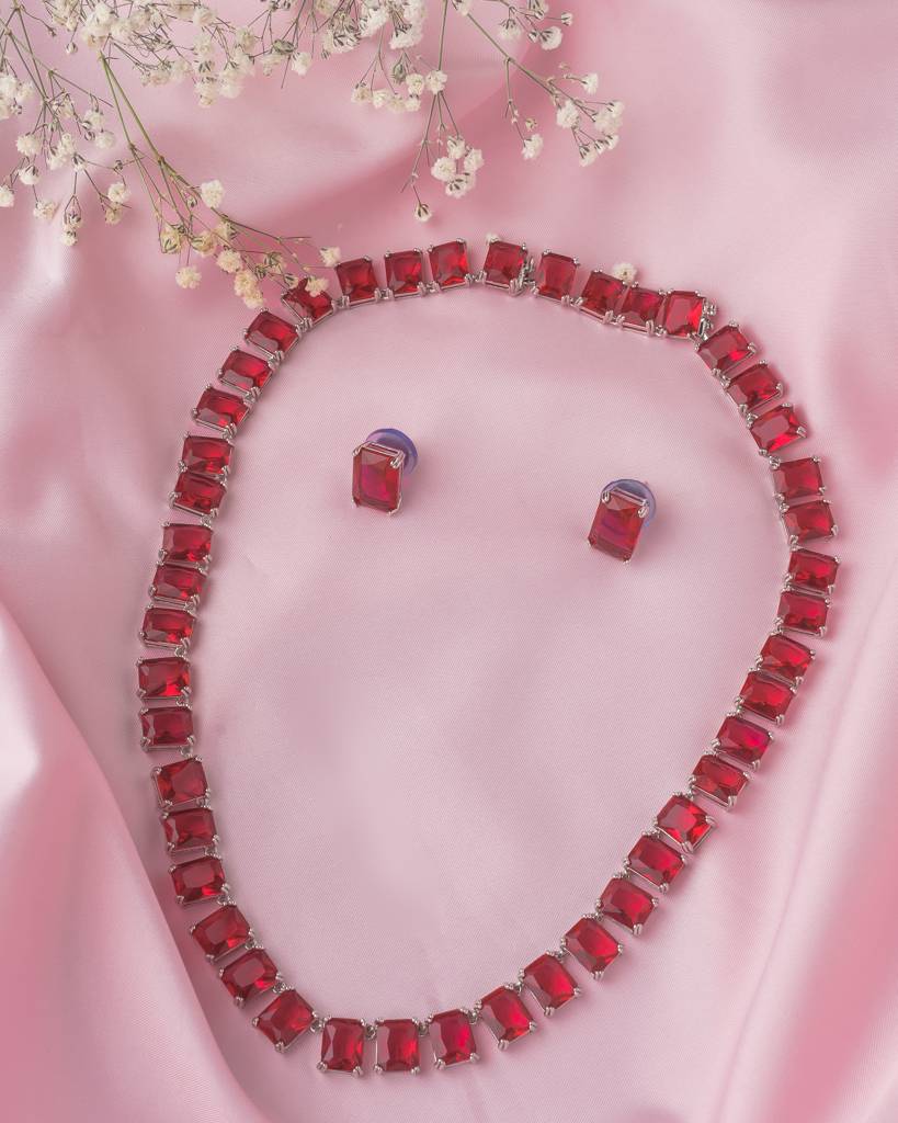 Vivinia By Vidhi Mehra Silver Plated Red Womens Short Necklace Set With Pair Of Earrings-Vn872 : VN872