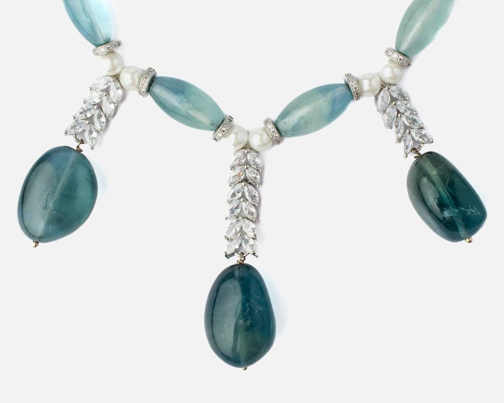 Vivinia By Vidhi Mehra Florence Green Womens Beaded Short Necklace Set -Vn877 : VN877