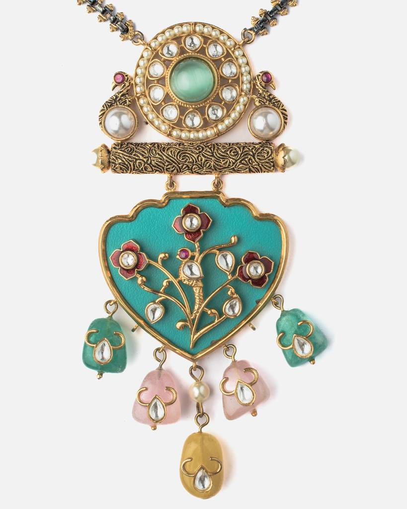 Vivinia By Vidhi Mehra Saadgi Gold Plated Green Kundan, Polki Womens Long Necklace Set With Pair Of Earrings -Vn885 : VN885