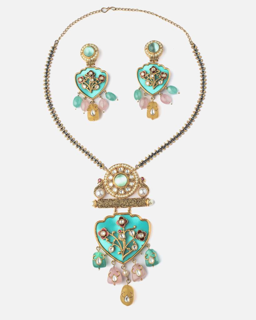 Vivinia By Vidhi Mehra Saadgi Gold Plated Green Kundan, Polki Womens Long Necklace Set With Pair Of Earrings -Vn885 : VN885
