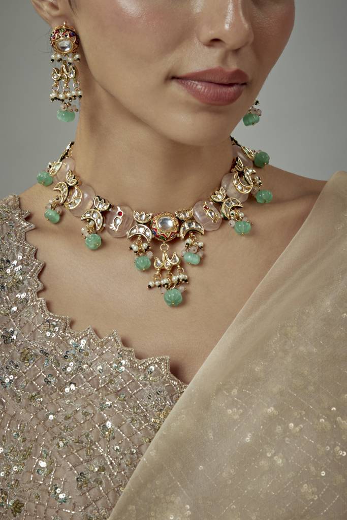 Vivinia By Vidhi Mehra Saadgi Gold Plated Green Kundan, Polki Womens Short Necklace Set With Pair Of Earrings -Vn890 : VN890