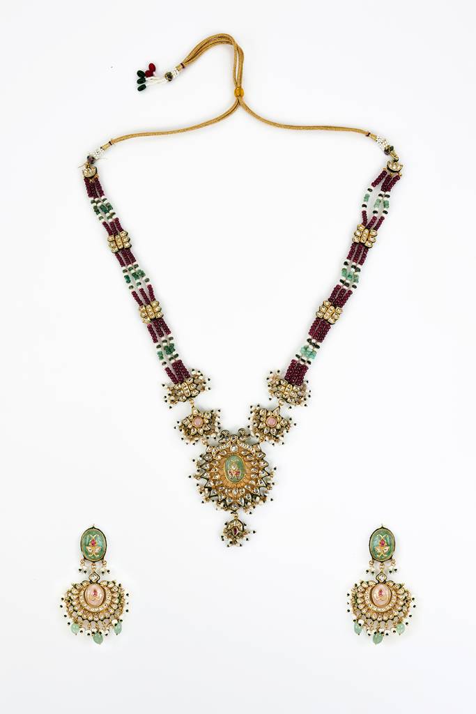 Vivinia By Vidhi Mehra Saadgi Gold Plated Maroon Beaded Womens Long Necklace Set With Pair Of Earrings -Vn908 : VN908