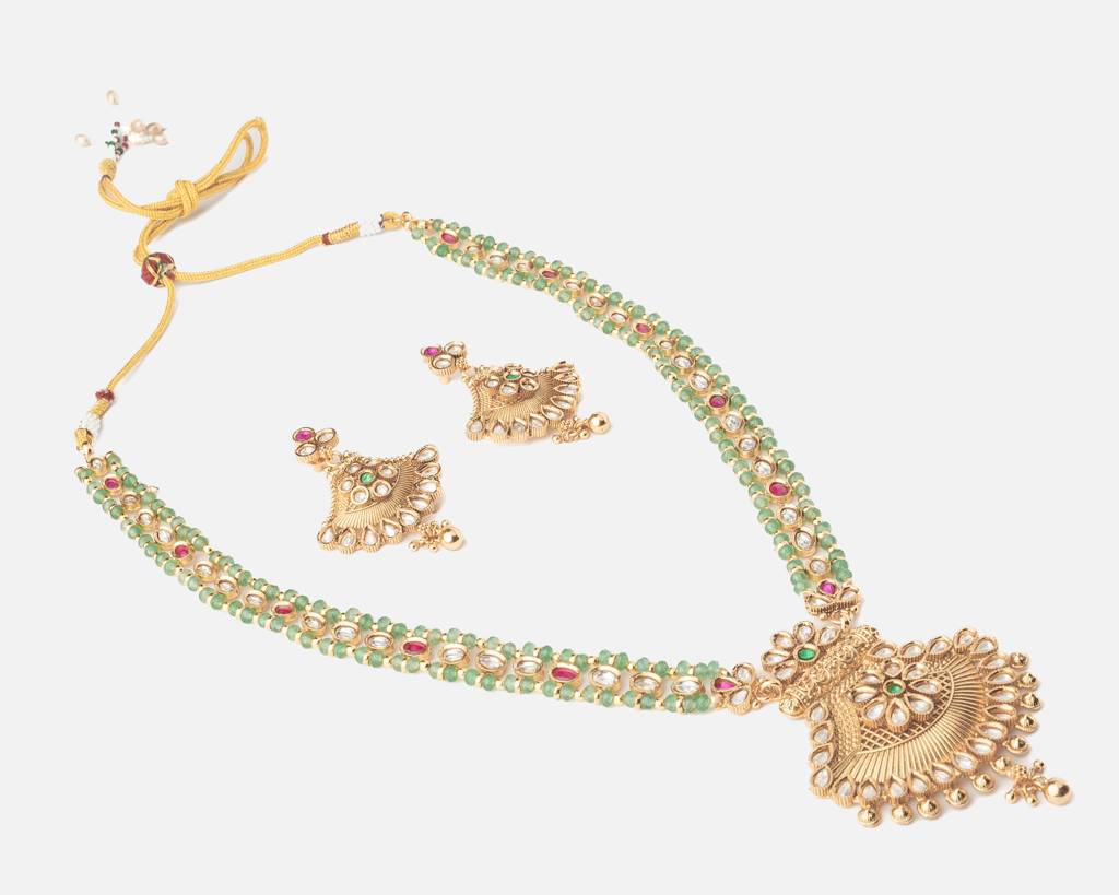 Vivinia By Vidhi Mehra Ismaarh 2.0 Gold/Green Long Necklace Set With Pair Of Earrings-Vn950 : VN950