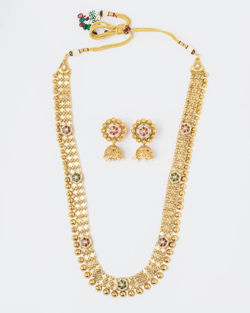 Vivinia By Vidhi Mehra Ismaarh 2.0 Gold Plated Long Necklace Set With Pair Of Earrings : VN953