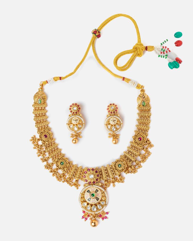 Vivinia By Vidhi Mehra Ismaarh 2.0 Gold/Multi Short Necklace Set With Pair Of Earrings : VN964