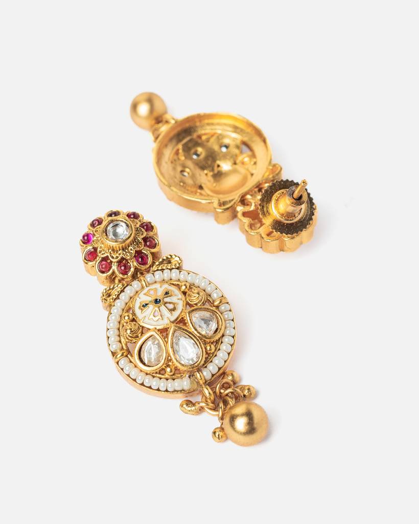Vivinia By Vidhi Mehra Ismaarh 2.0 Gold/Multi Short Necklace Set With Pair Of Earrings : VN964
