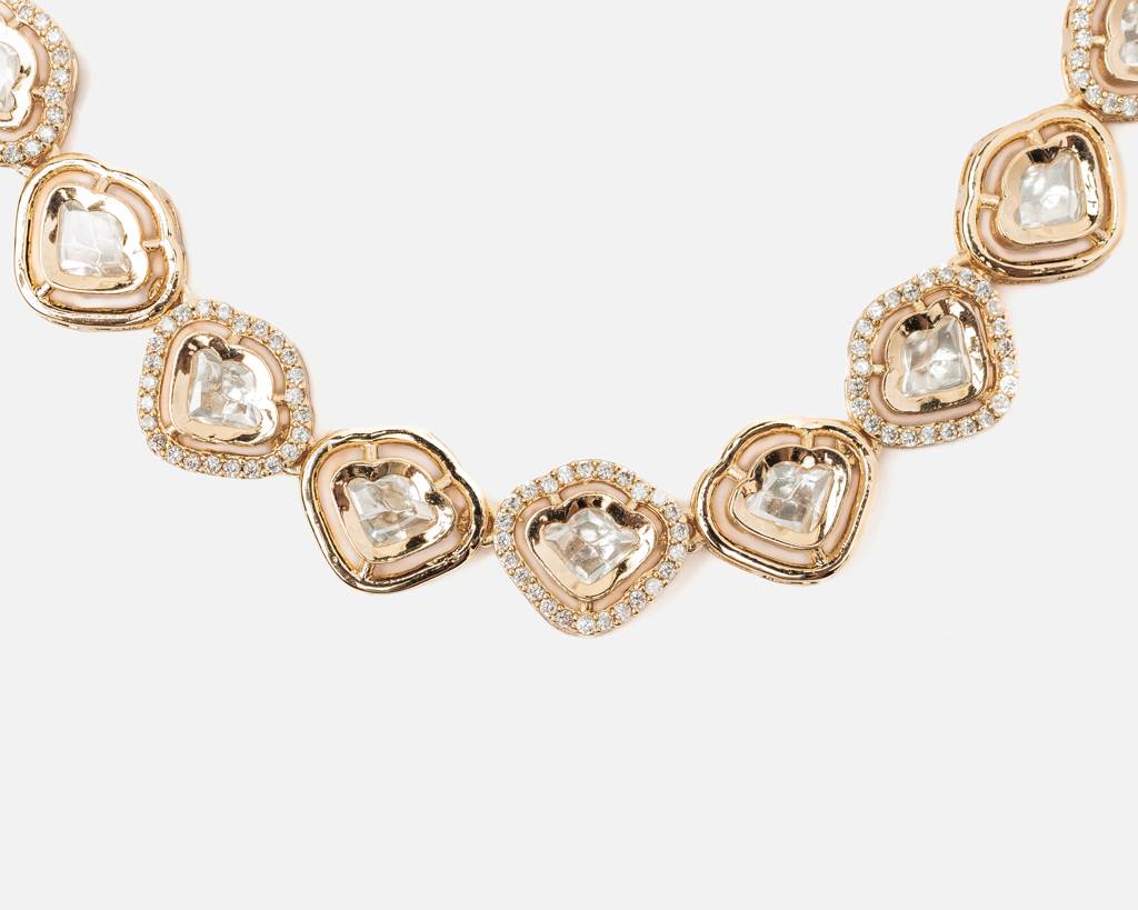 Vivinia By Vidhi Mehra Ismaarh 2.0 Gold Plated Diamond Short Necklace Set With Pair Of Earrings : VN965