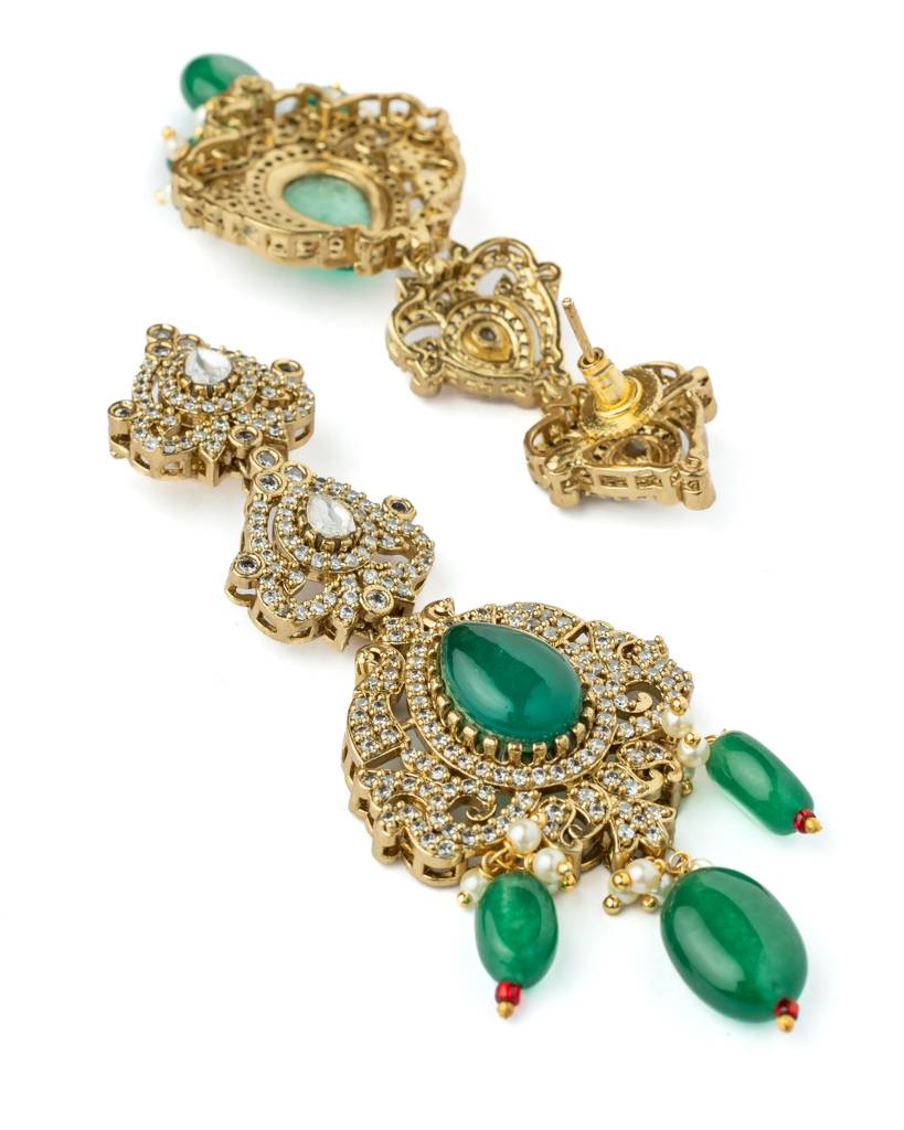 Vivinia By Vidhi Mehra Gold Plated Green Womens Kundan, Polki Necklace Set With Pair Of Earrings & Maangtikka-Vn992 : VN992