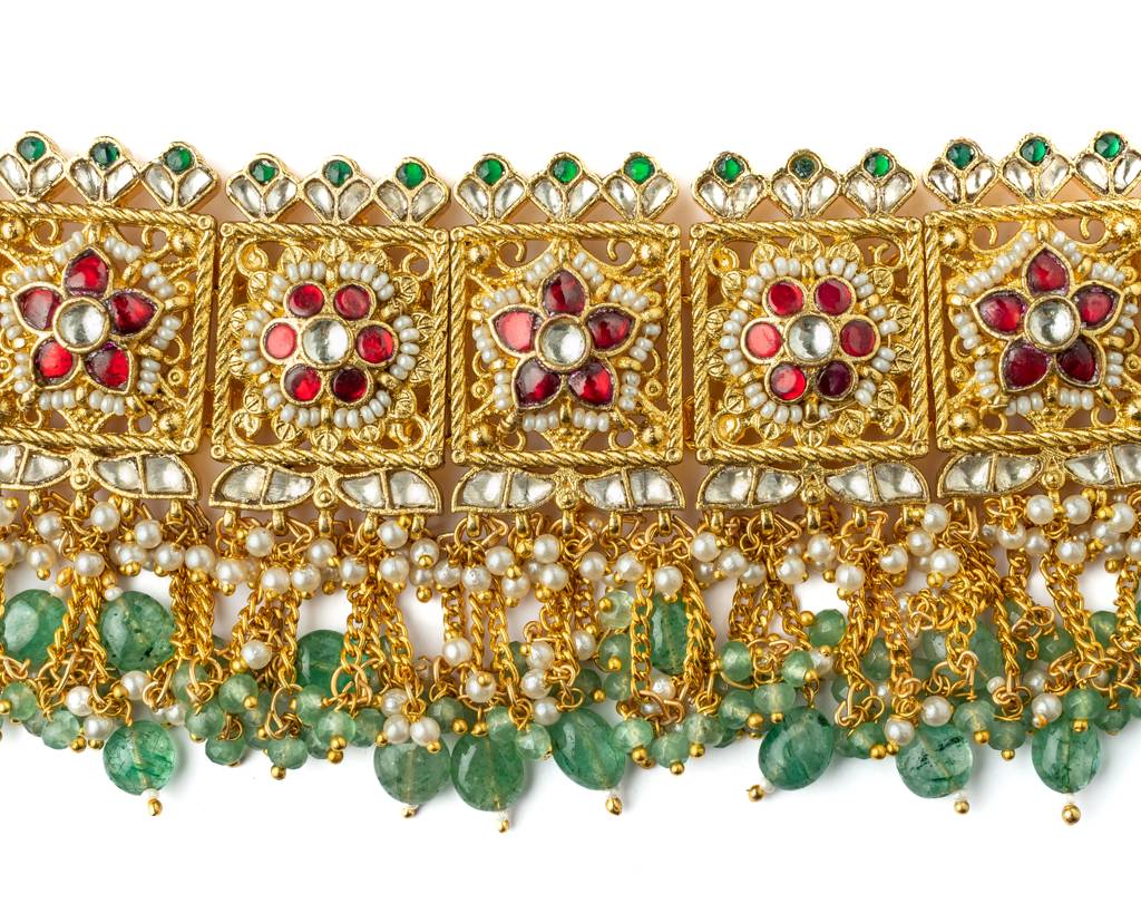 Vivinia By Vidhi Mehra Gold Plated Green Womens Kundan, Polki Necklace Set With Pair Of Earrings-Vn999 : VN999