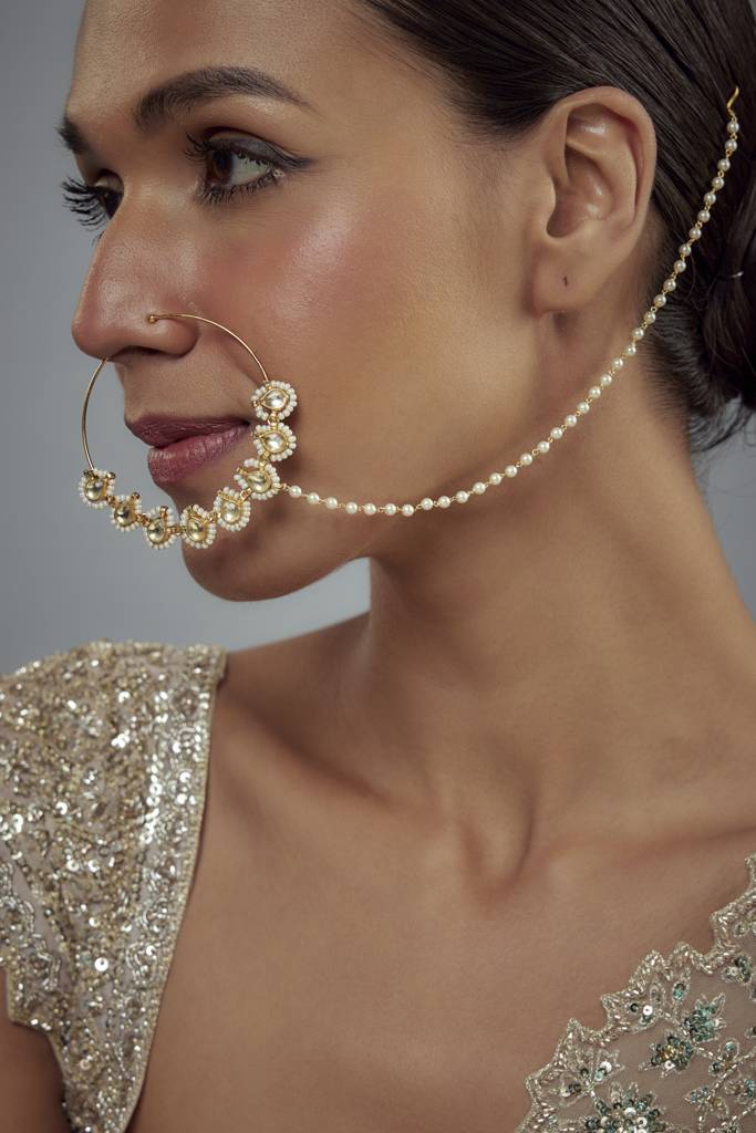 Vivinia By Vidhi Mehra Saadgi Gold Plated Kundan, Polki Womens Nath With Chain -Vnt014 : VNT014