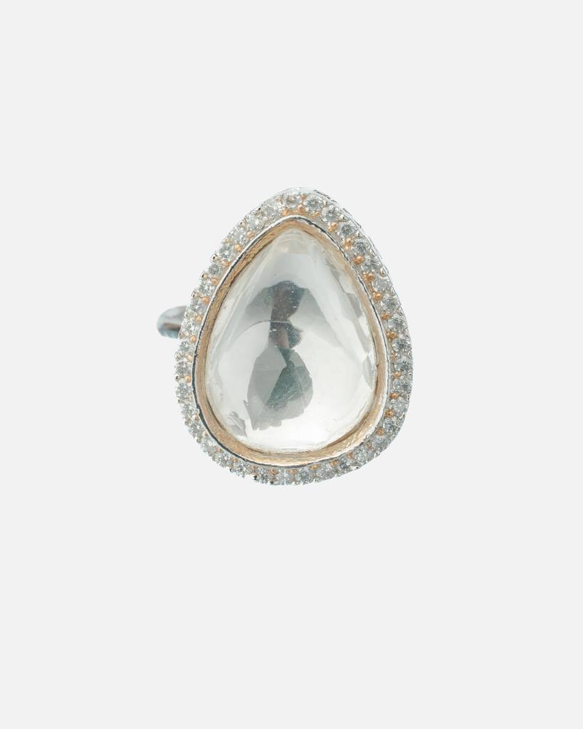Vivinia By Vidhi Mehra Zia 2.0 Gold Plated Womens Zircon Ring-Vr021 : VR021