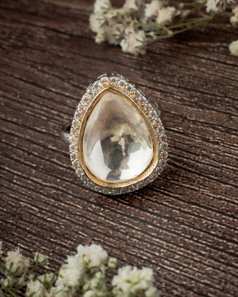 Vivinia By Vidhi Mehra Zia 2.0 Gold Plated Womens Zircon Ring-Vr021 : VR021