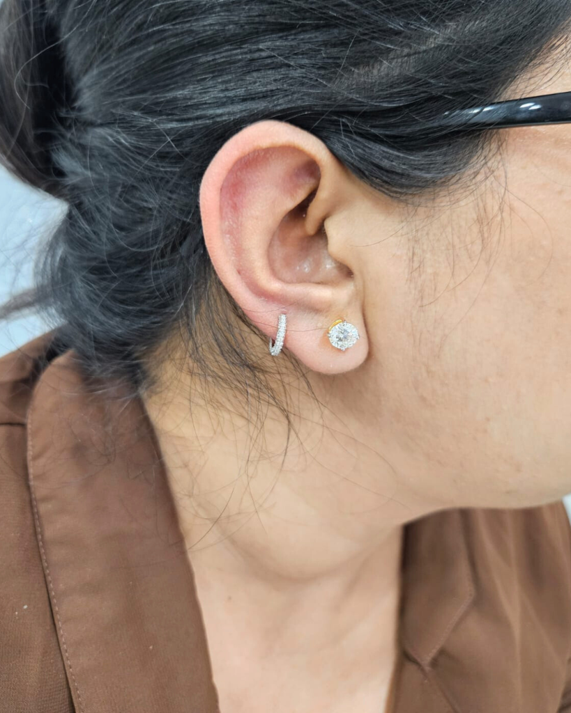 Lorien Three Row Pave Huggies Piercing Nose Pin : VR062