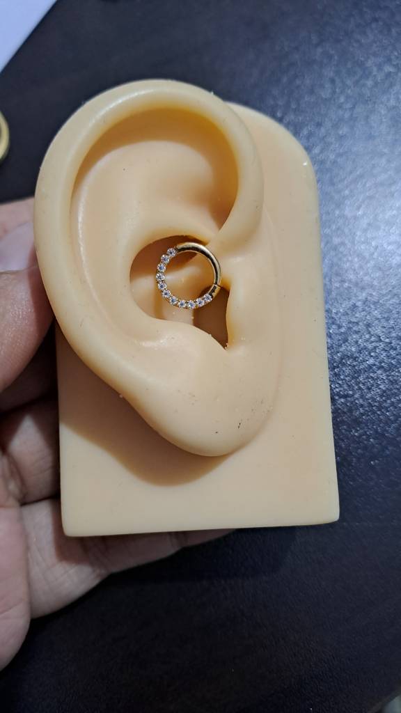 Spikey Septum Piercing Ring Lab Diamond : VR202