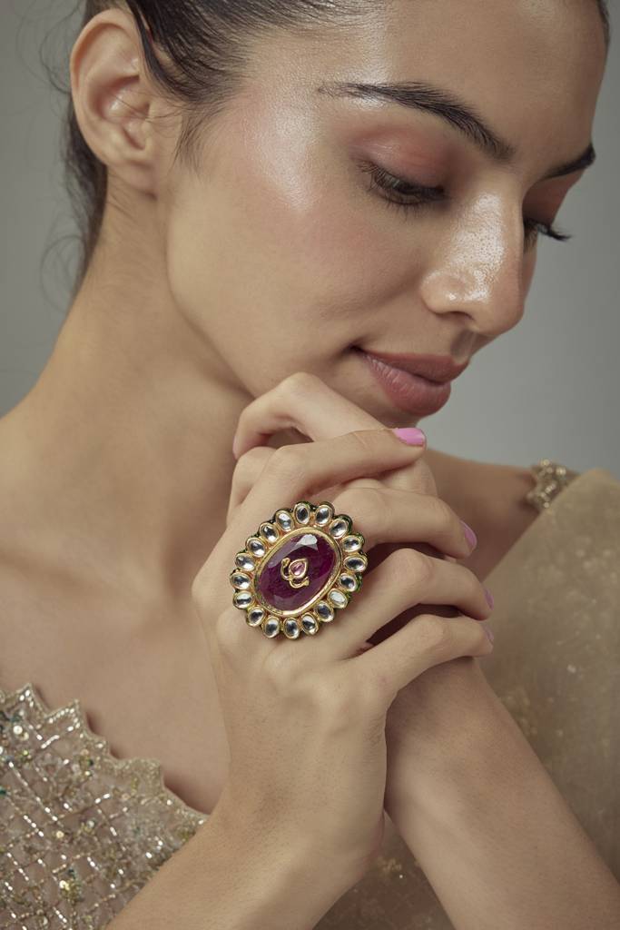 Vivinia By Vidhi Mehra Saadgi Gold Plated Red Kundan, Polki Womens Ring -Vr388 : VR388