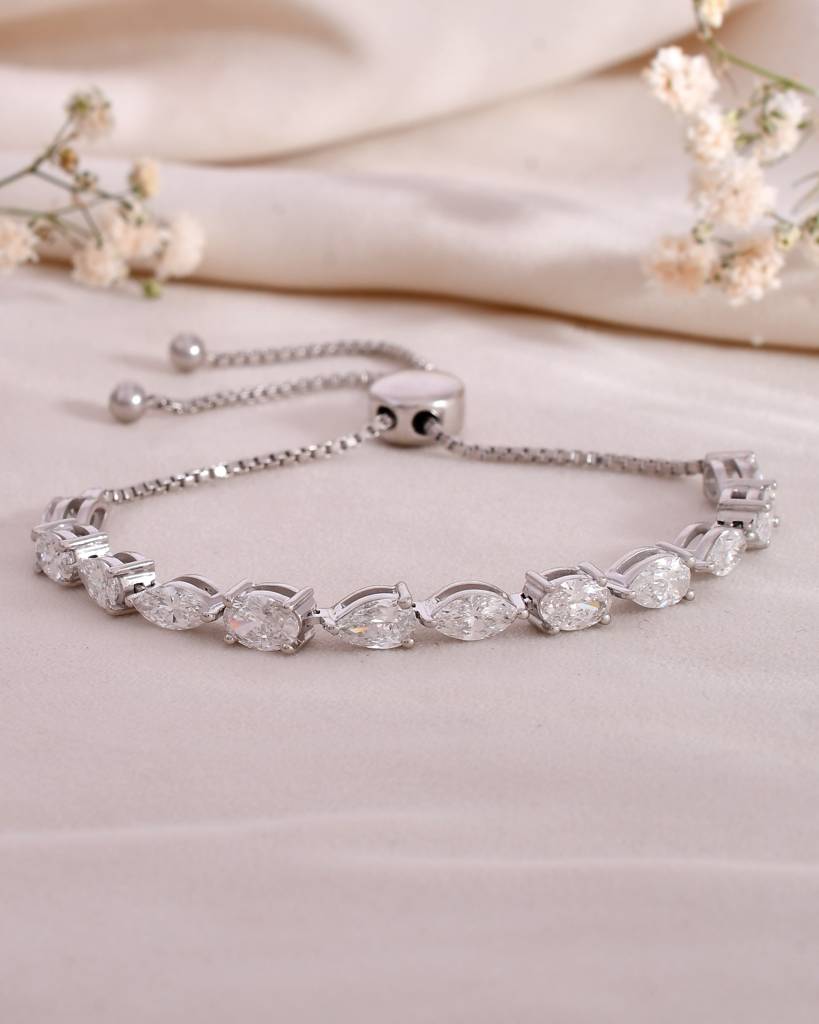 28 Pointer Oval, Pear, Marquise Diamond Bracelet 28 Pointer Oval