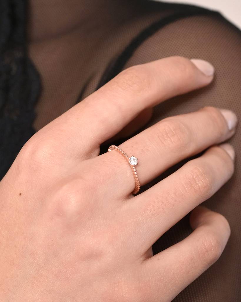 Orbit 0.15 Carat Diamond Ring : VYR32