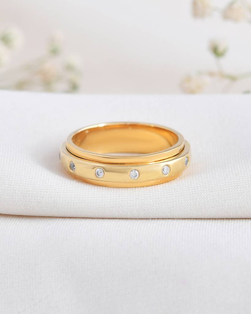 Fidget 0.18 Carat Diamond Spinner : VYR44