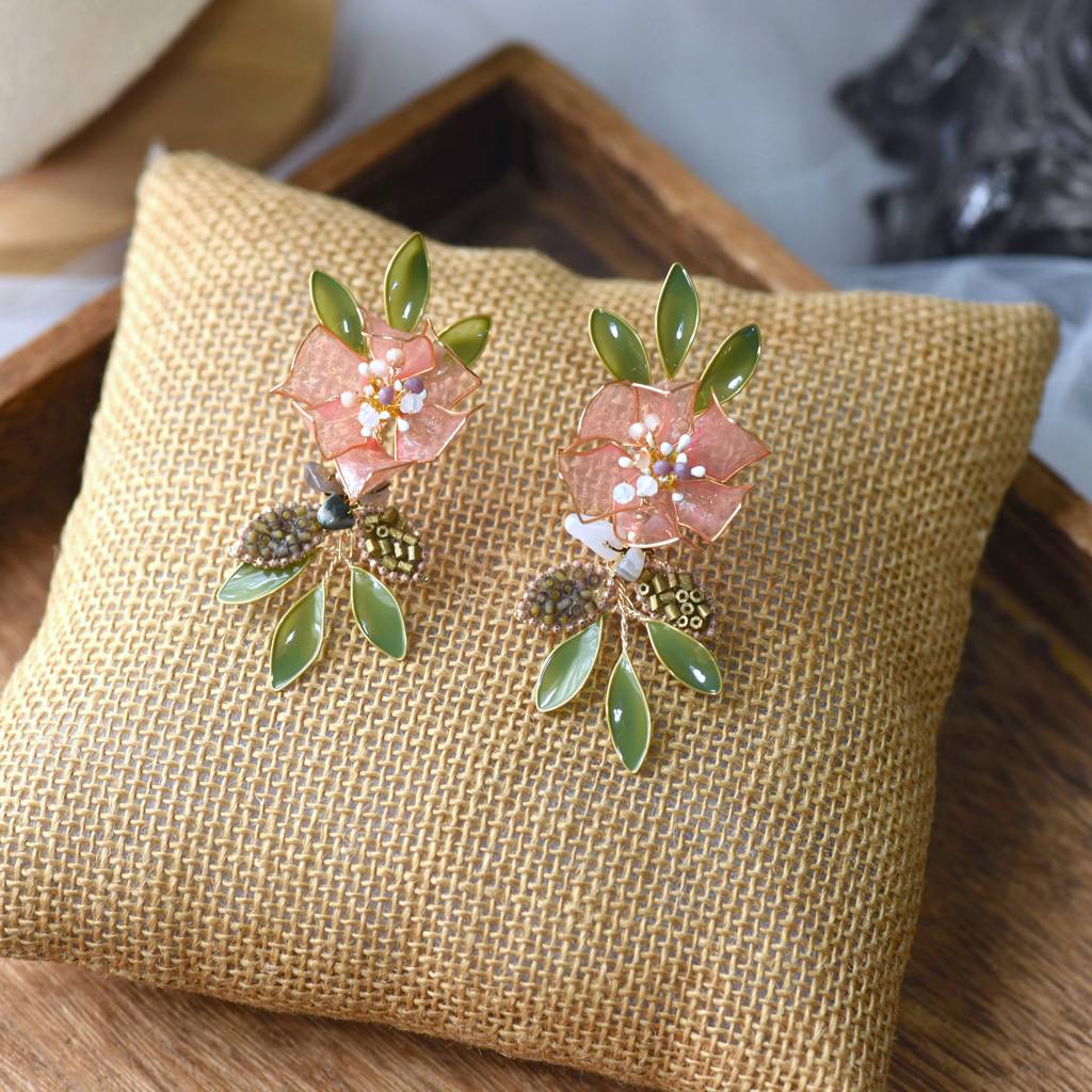 Valentina Earrings : ValentinaEarrings