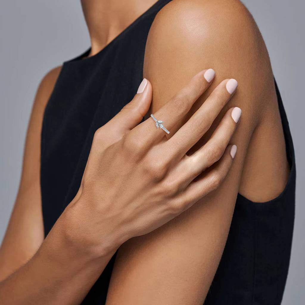 Opulent Luxe : AILR-704