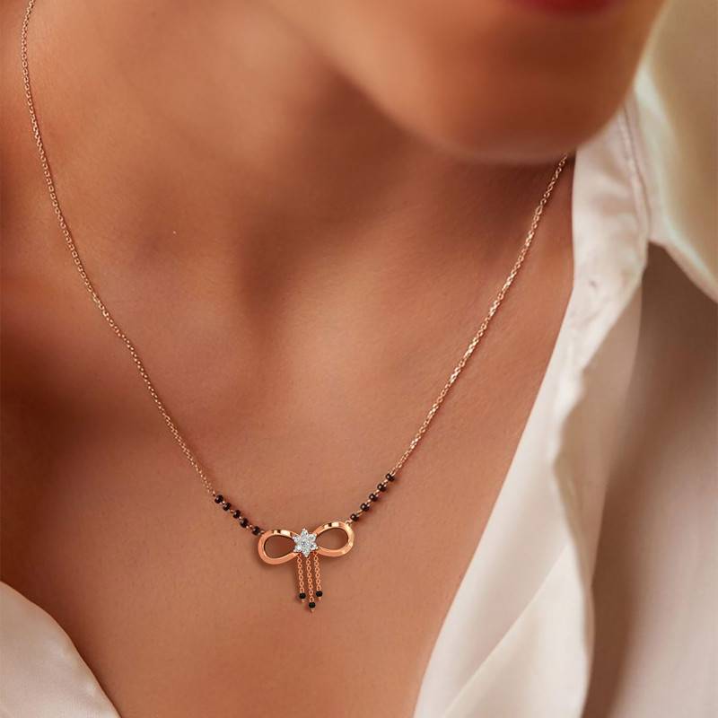 Kisna 14K Yellow Si Diamond Gold Mangalsutra For Women | Amira