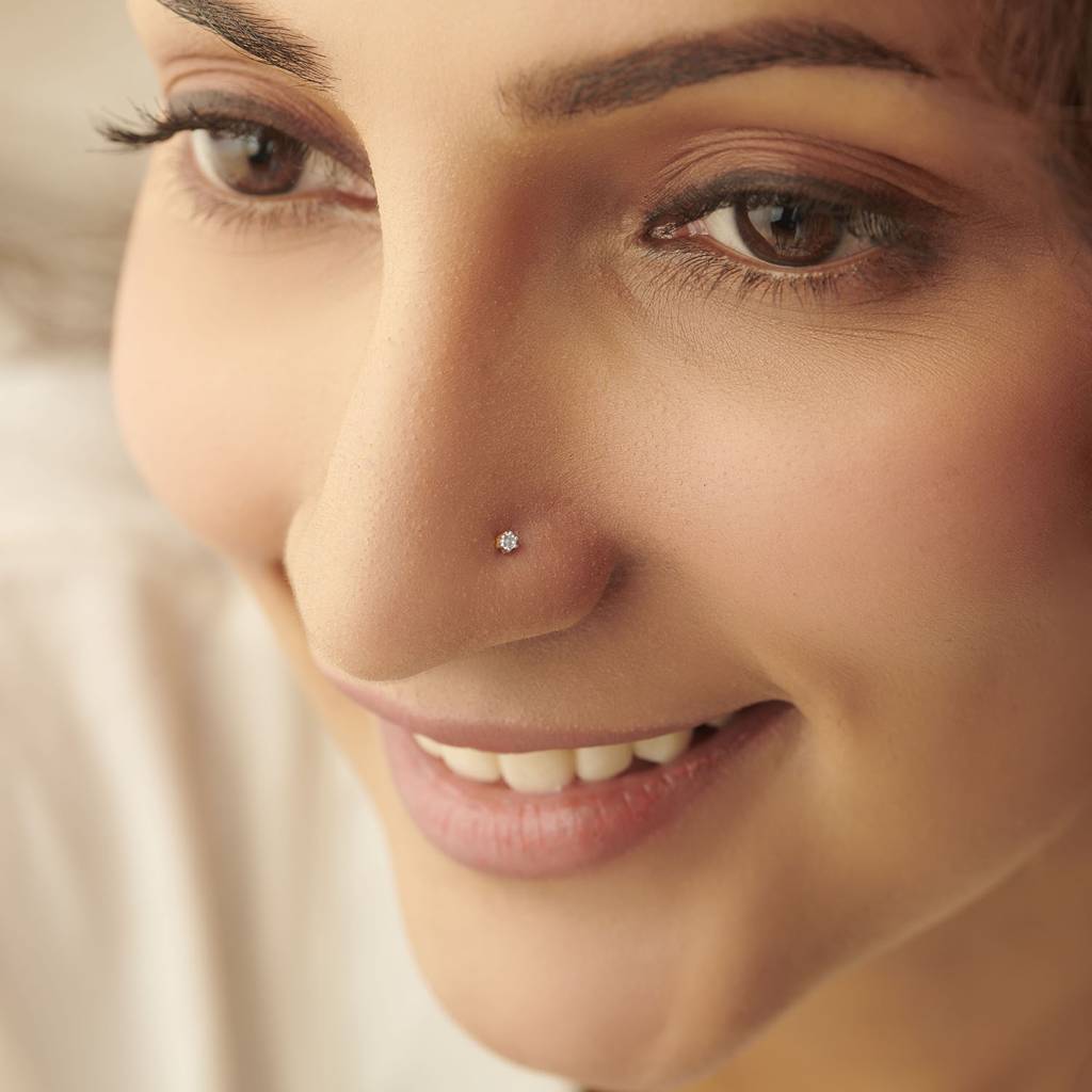 Kisna 14K Yellow Gold Presley Diamond Nose Stud For Her : W50059S
