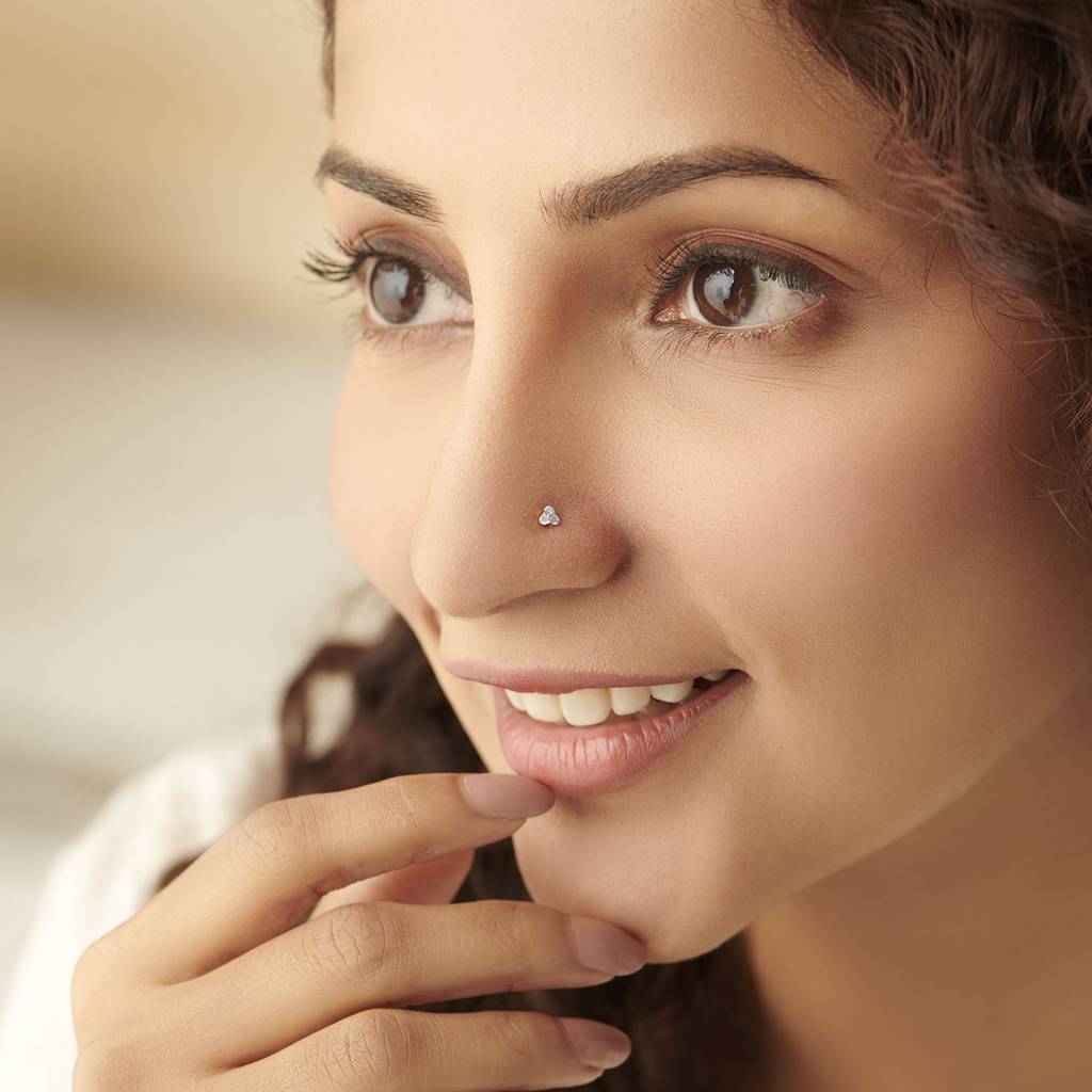 Kisna 14K Yellow Gold Jocelyn Diamond Nose Stud For Her : W50083S
