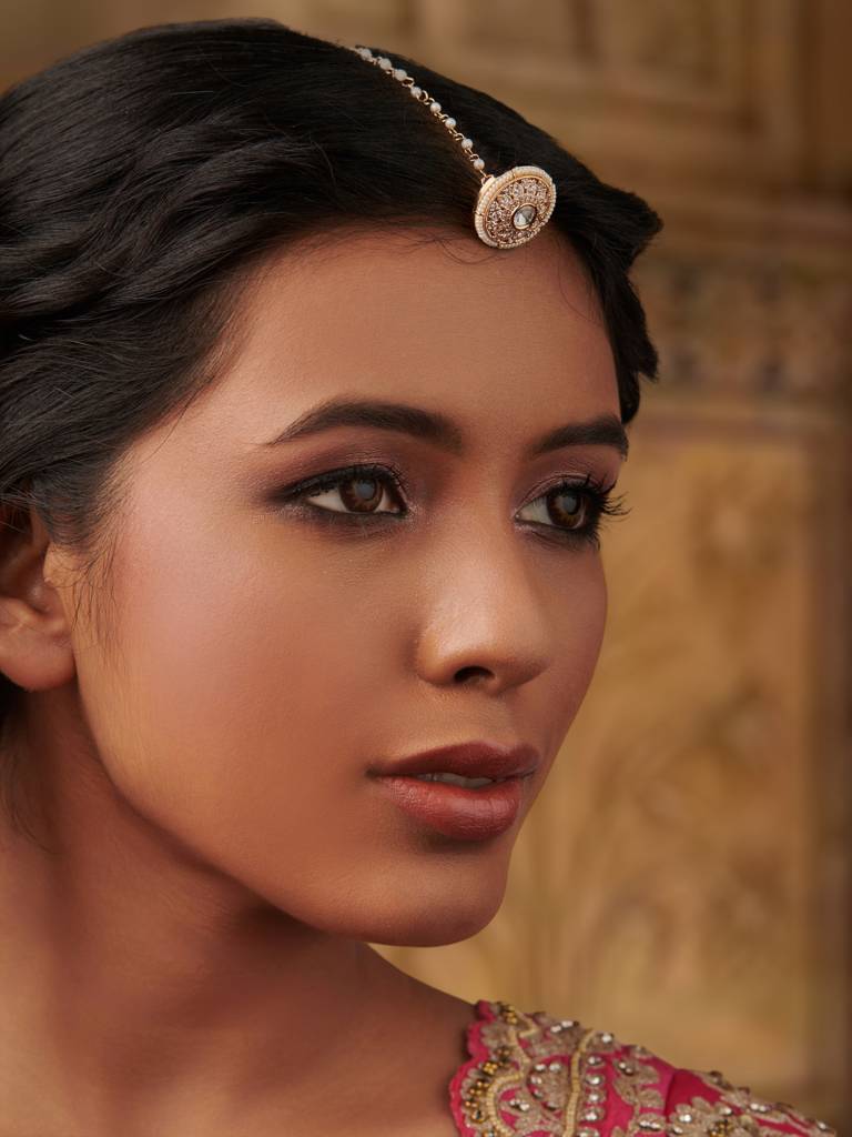 Pearl Studded Kundan Embellished Bolra : WFAE144