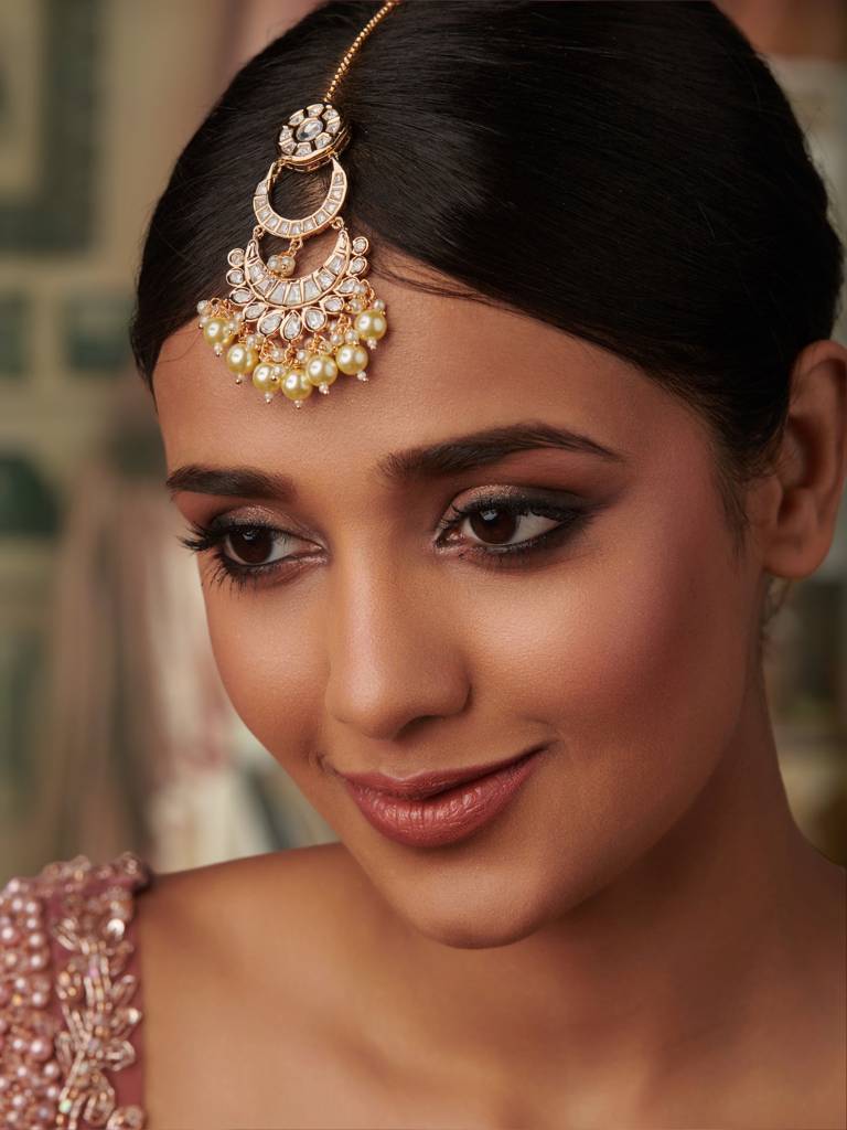 18 Kt Gold Plated Mesmerising Kundan Mang Tikka : WFAE146