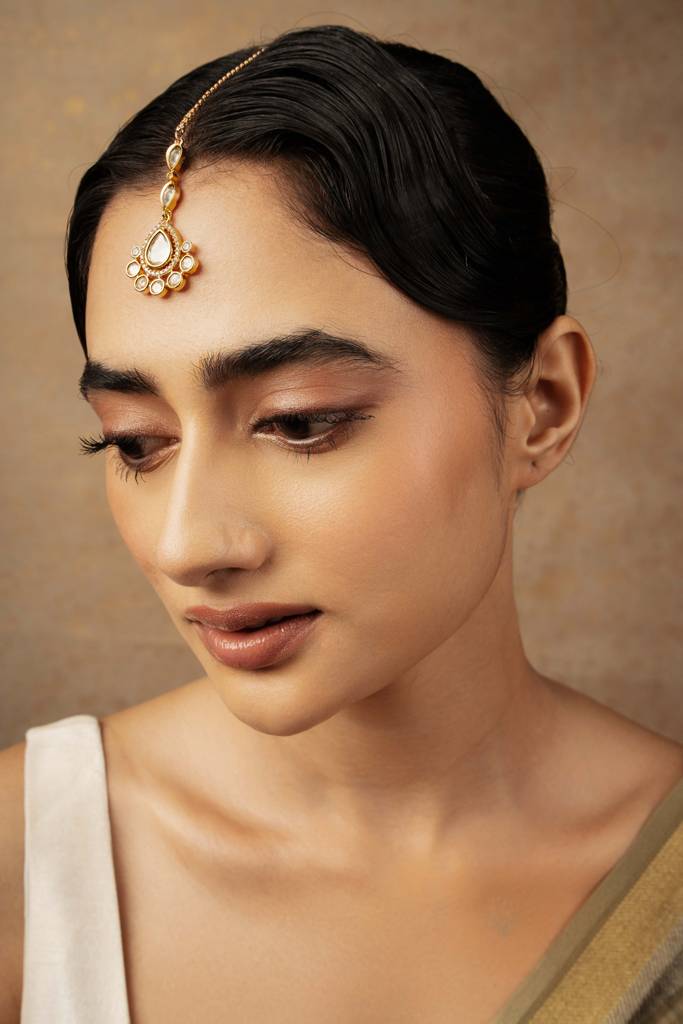 Glistening Grace Kundan Maangtika : WFAE181